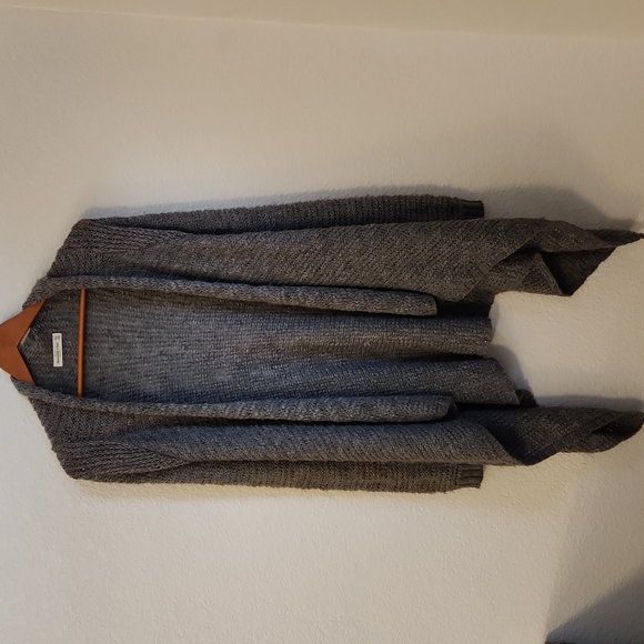 Abercrombie & Fitch Sweaters - SOLD ON OTHER PLATFORM🧥ABERCROMBIE & FITCH🧥 Open front Knitted Cardigan